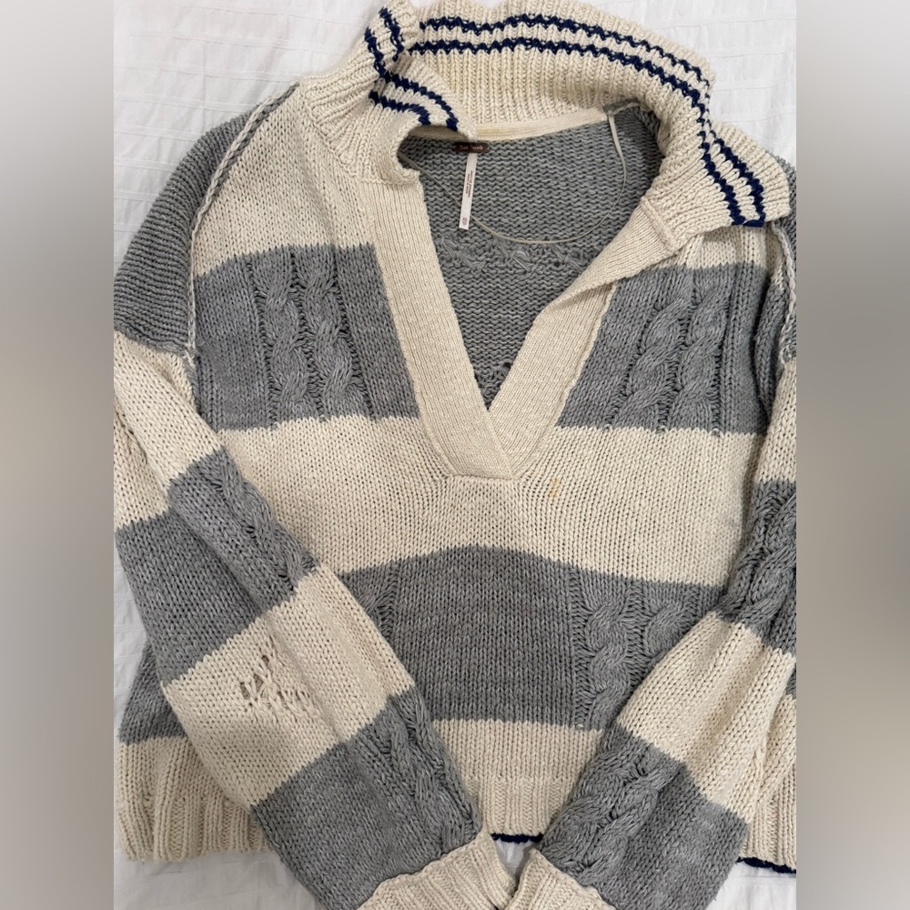 Free People Gray and Cream V-Neck Sweater